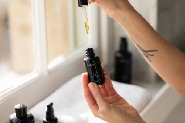 face oil texture